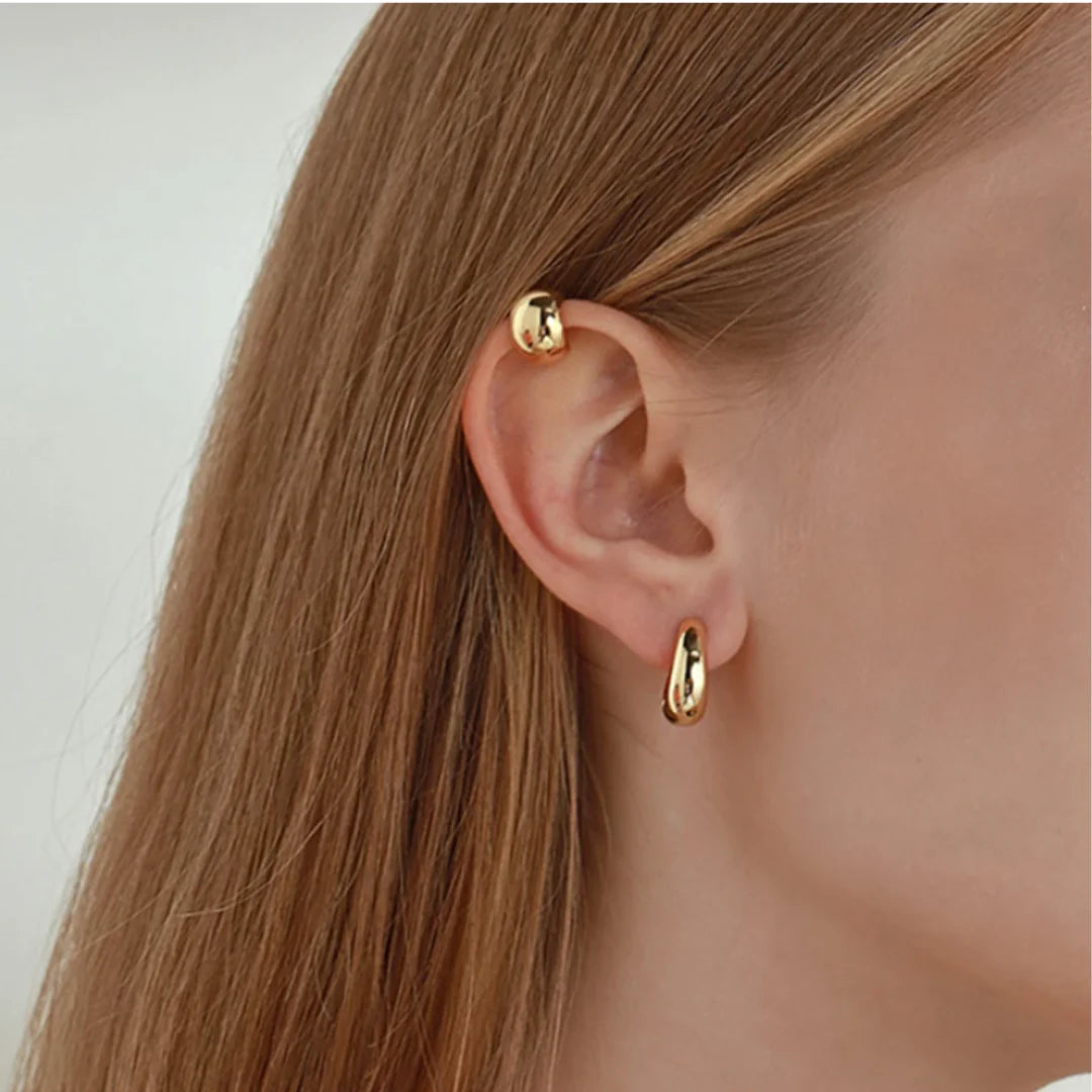 Perry Gold Sphere Ear Cuff